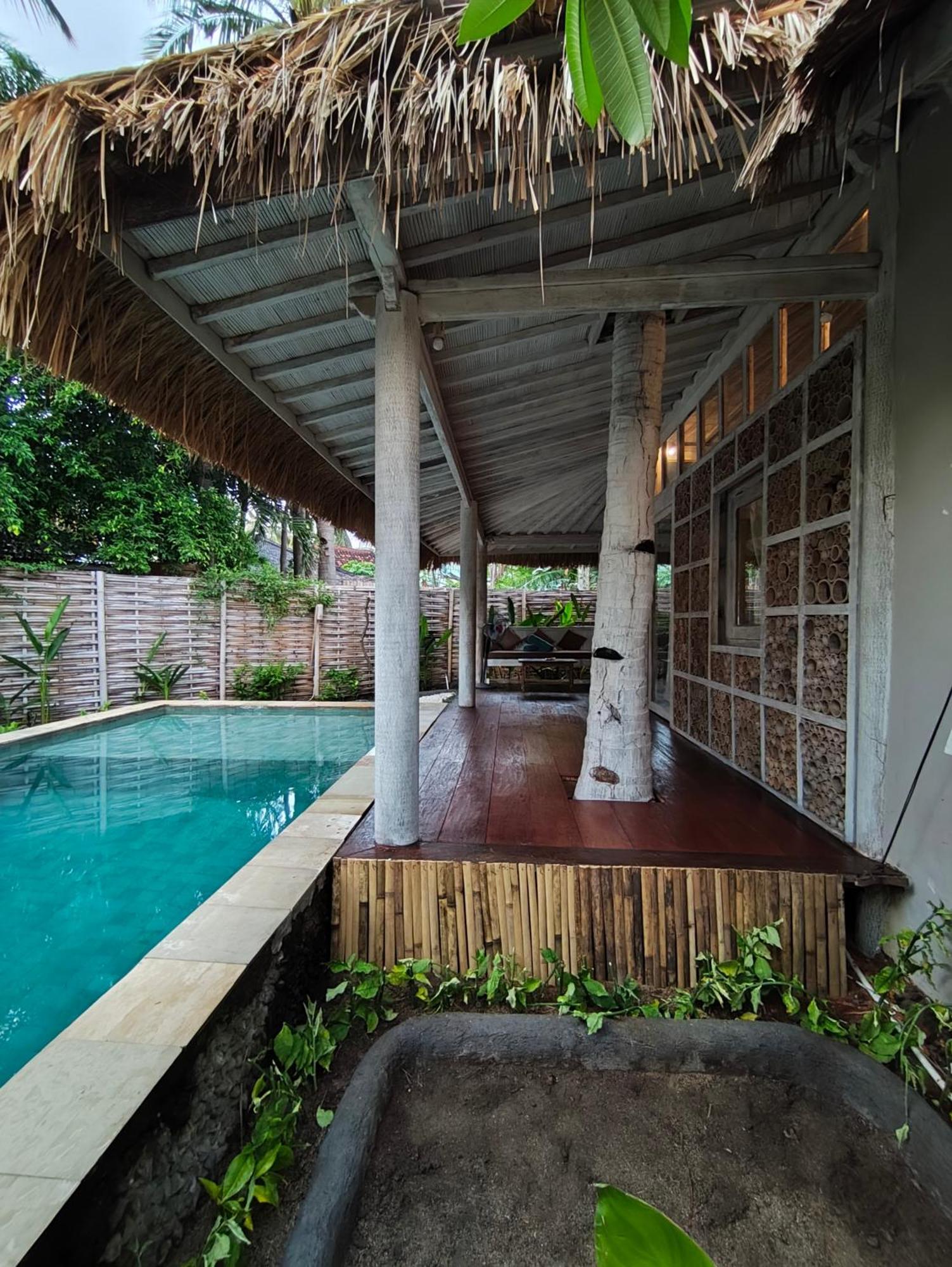 Villa Ibu Gili Trawangan Exterior photo